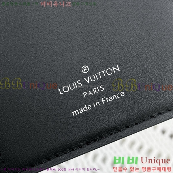 #̺  ¥   M83126-1002