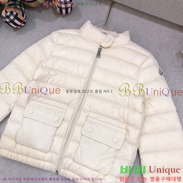 Ű ** е  MO364635-4