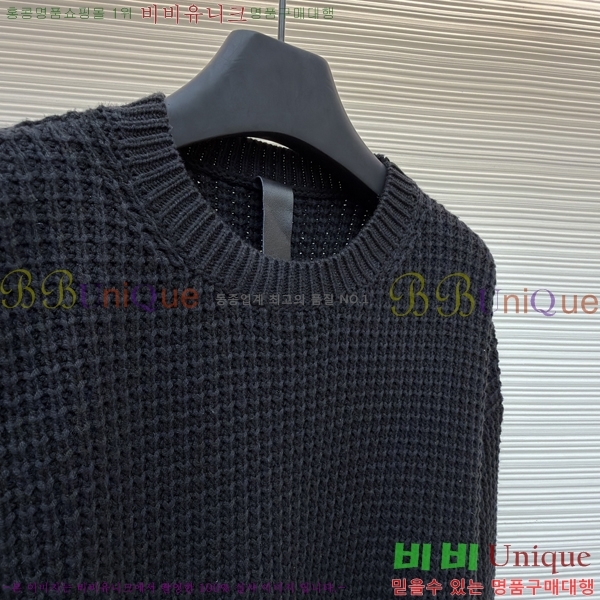  ũ*    25CH216817817-1