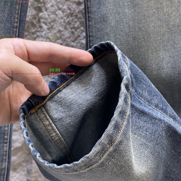  ũ* û 17CH2511313-1