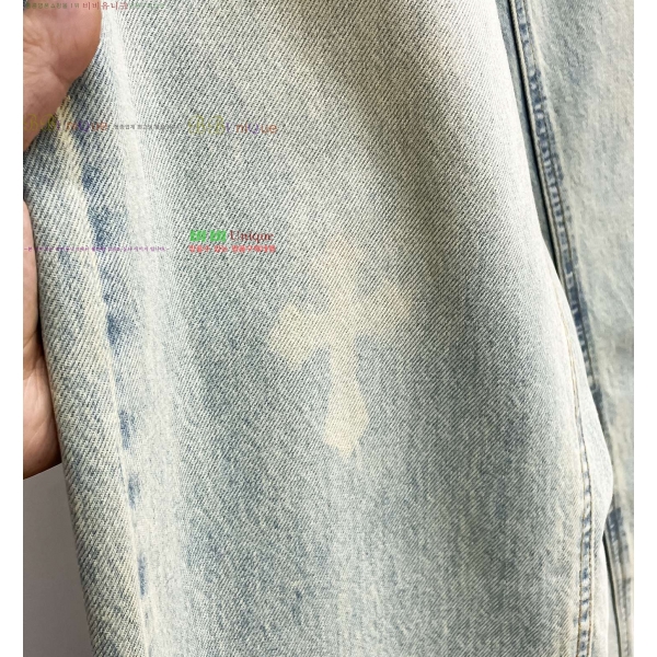  ũ* û 17CH2511313-12